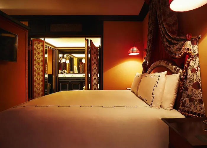 L'escape, A Luxury Collection Hotel, Myeongdong Hotel Seoul