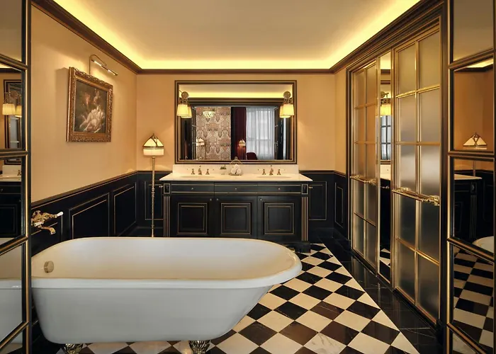 Hotel L'escape, A Luxury Collection Hotel, Myeongdong 4*