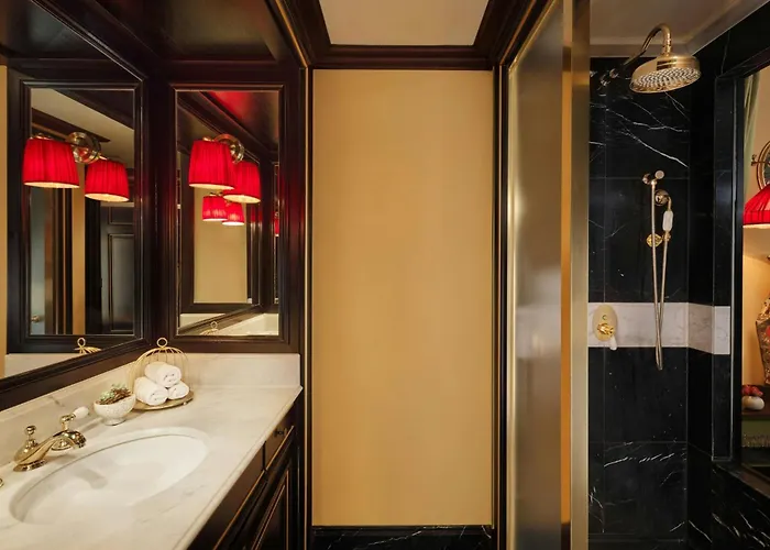 L'escape, A Luxury Collection Hotel, Myeongdong 4* Seoul