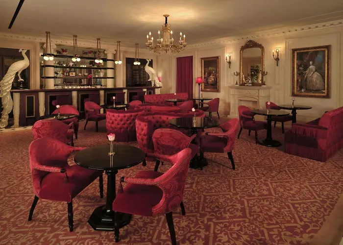 L'escape, A Luxury Collection Hotel, Myeongdong Hotel Seoul