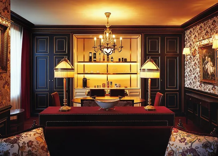 L'escape, A Luxury Collection Hotel, Myeongdong Hotel Seul